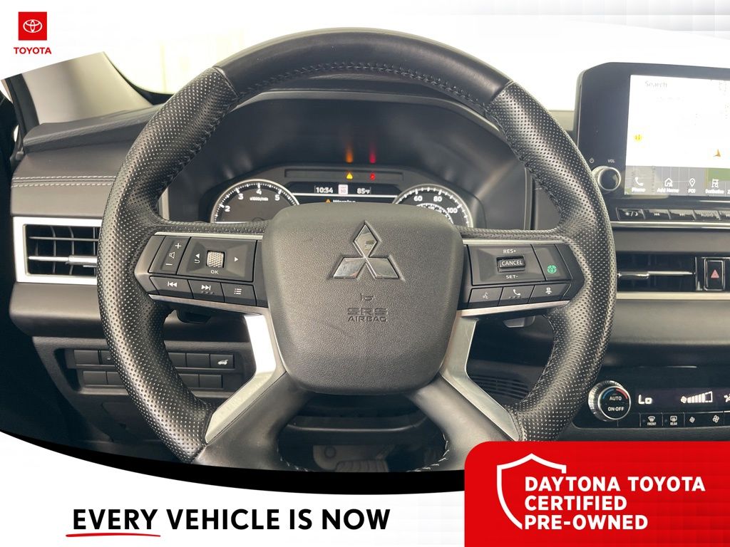 2024 Mitsubishi Outlander SE - Photo 22