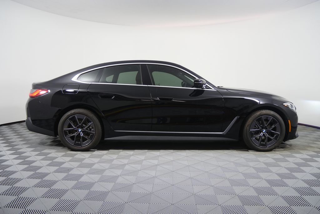 Thumbnail: 2025 BMW i4 - 2