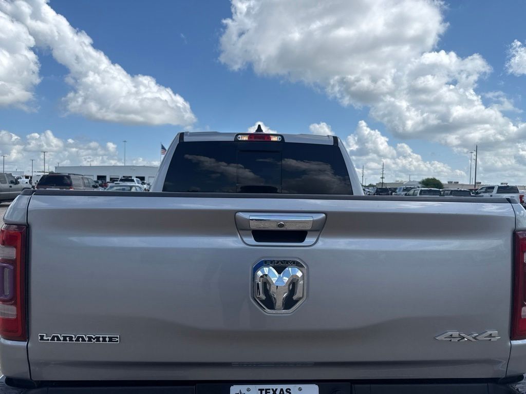 2019 Ram 1500 Laramie - 3