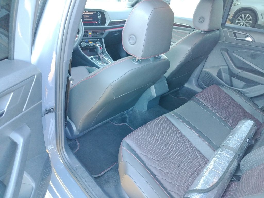 Thumbnail: 2024 Volkswagen Jetta - 5