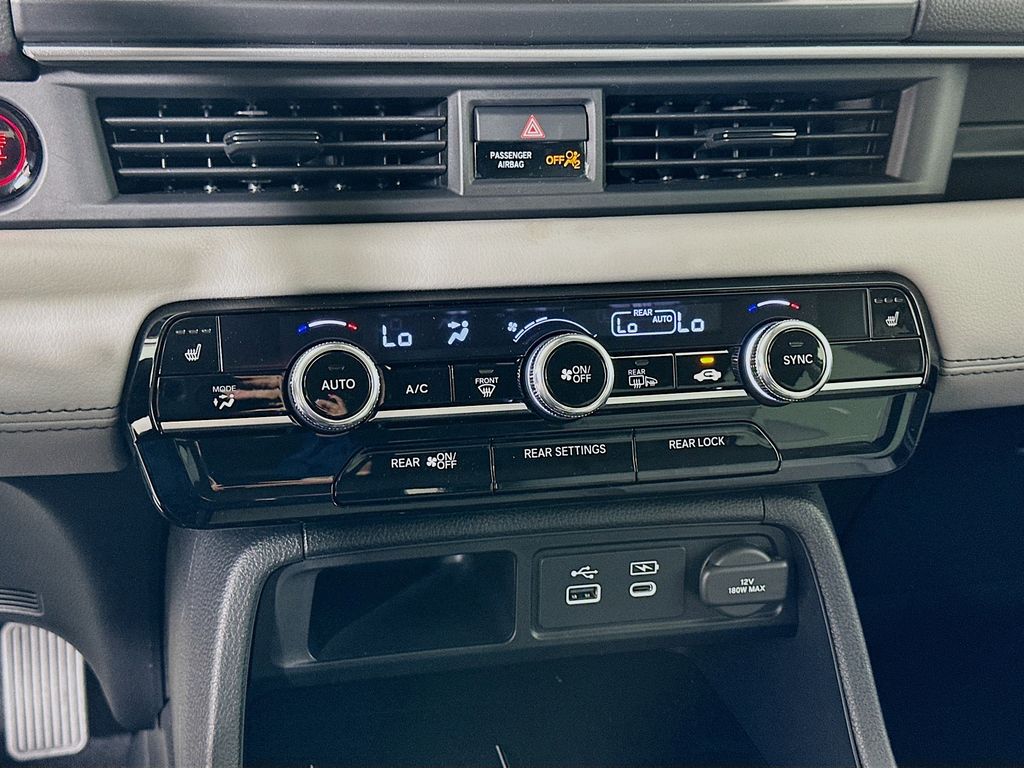 Thumbnail: 2025 Honda Pilot - 13