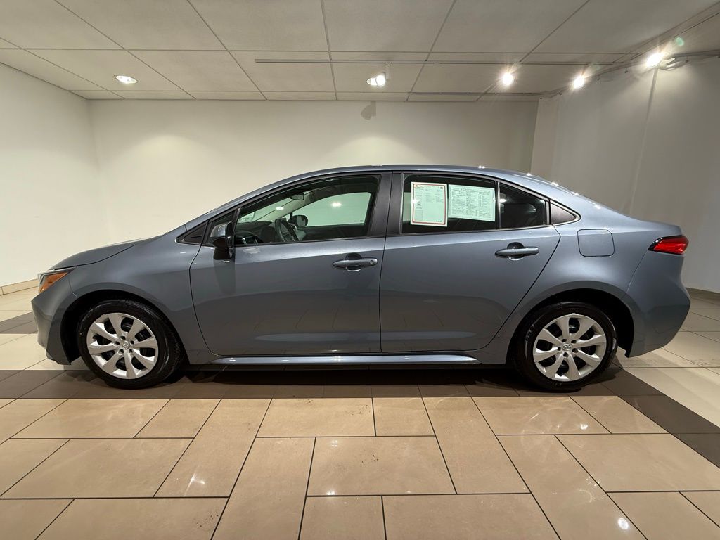 Thumbnail: 2024 Toyota Corolla - 2