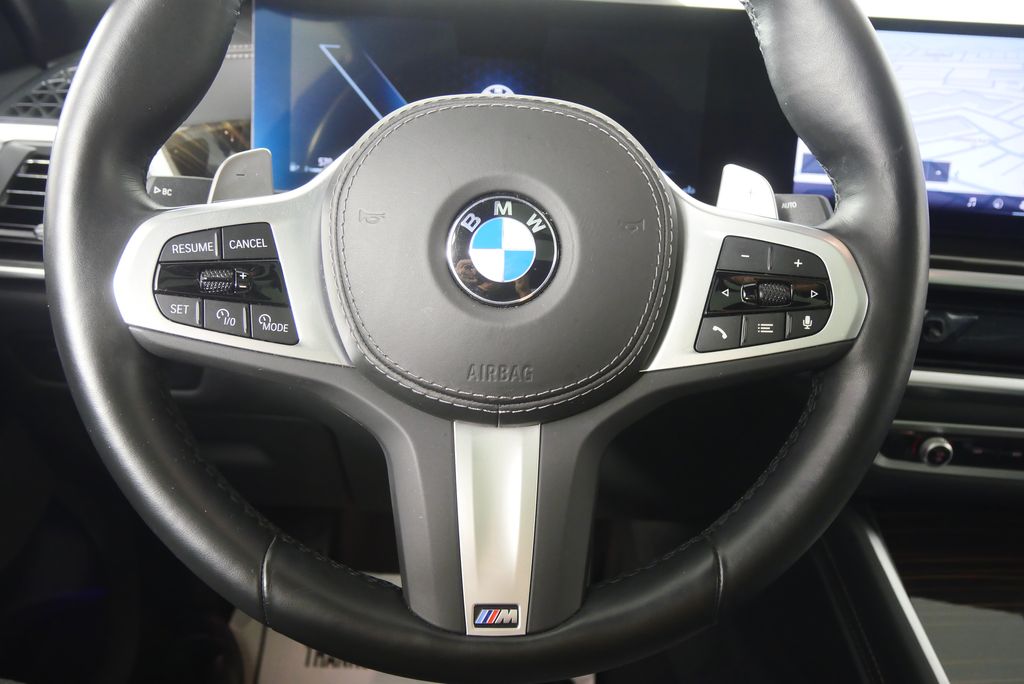 Thumbnail: 2025 BMW X6 - 22