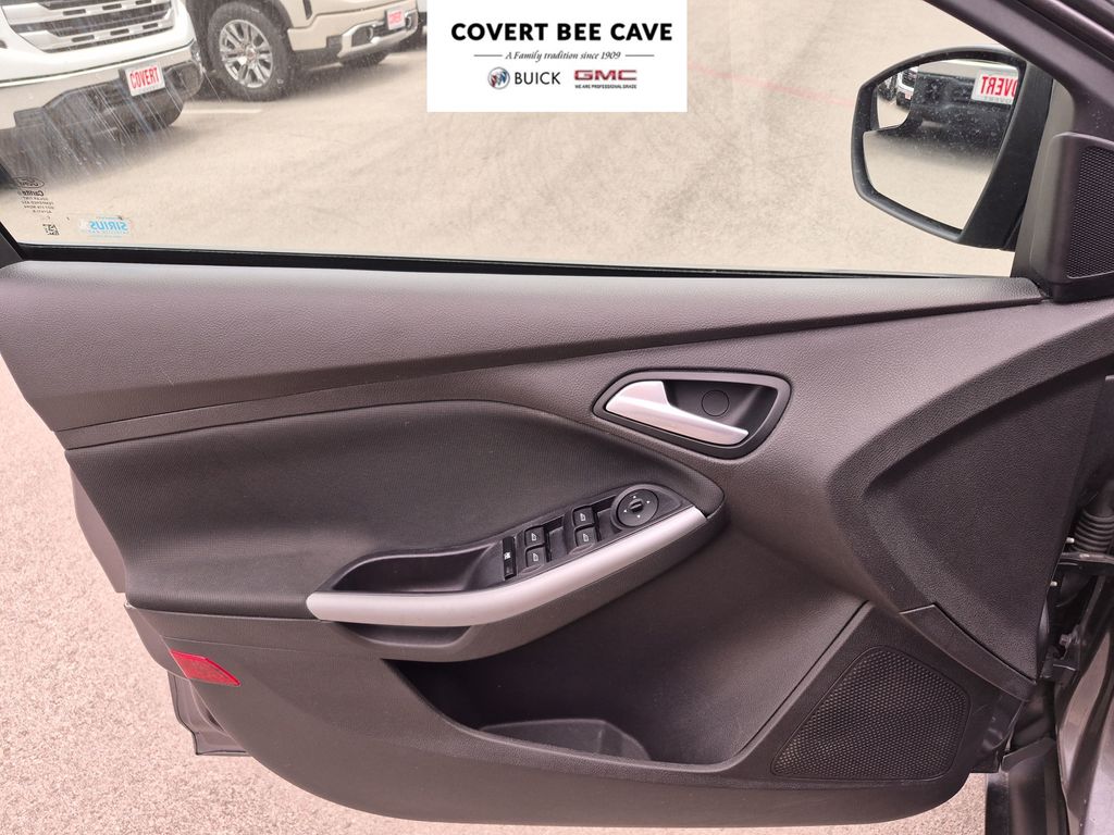 Used Car 2013 Ford Focus  Se For Sale Under $10,000 In Austin, Texas