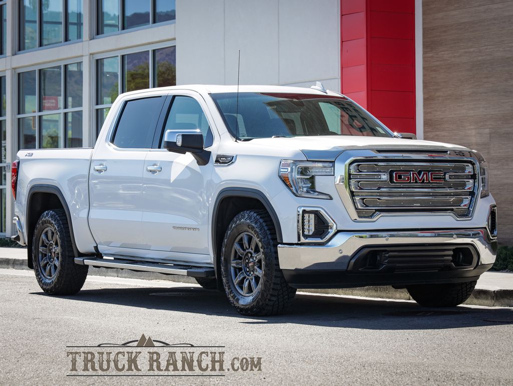 White 2019 GMC Sierra 1500 Pickup Truck Four-Wheel Drive 8-Speed Automatic