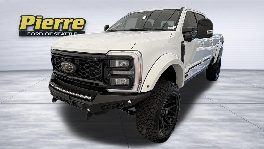 Oxford White 2026 Ford F-250 Super Duty Pickup Truck Automatic