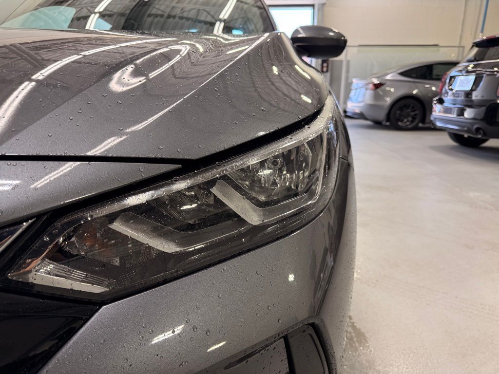 Thumbnail: 2021 Nissan Sentra - 9