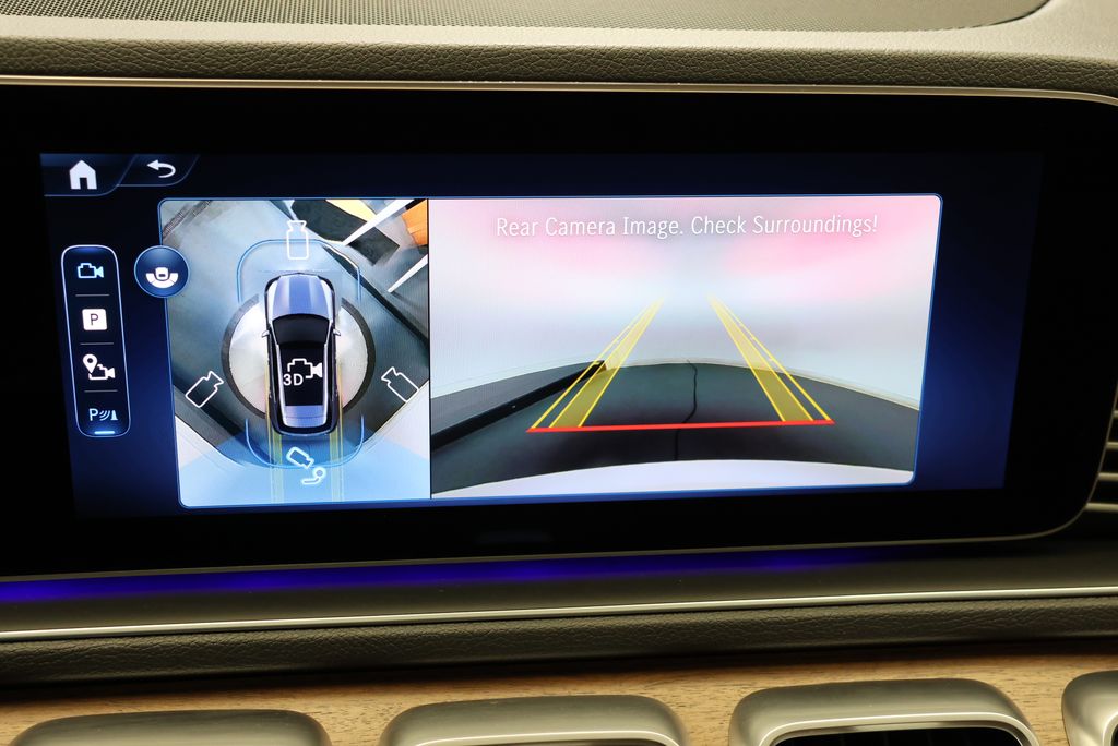 Thumbnail: 2026 Mercedes-Benz GLE - 26