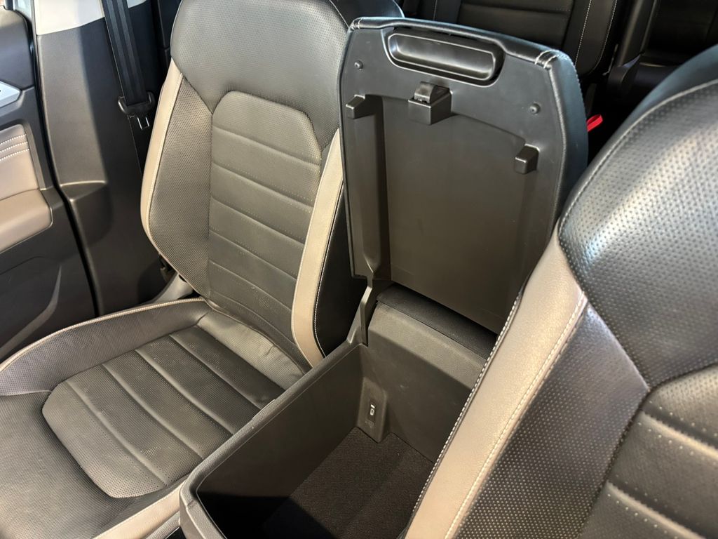 2022 Volkswagen Atlas 3.6L V6 SEL Premium R-Line