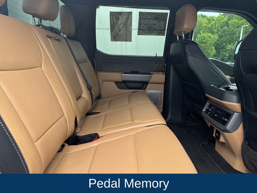 2023 Ford F-350 Super Duty LARIAT