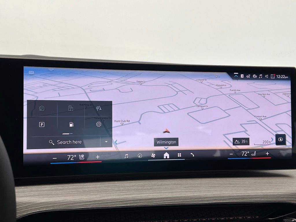 Thumbnail: 2026 BMW 2 Series - 13