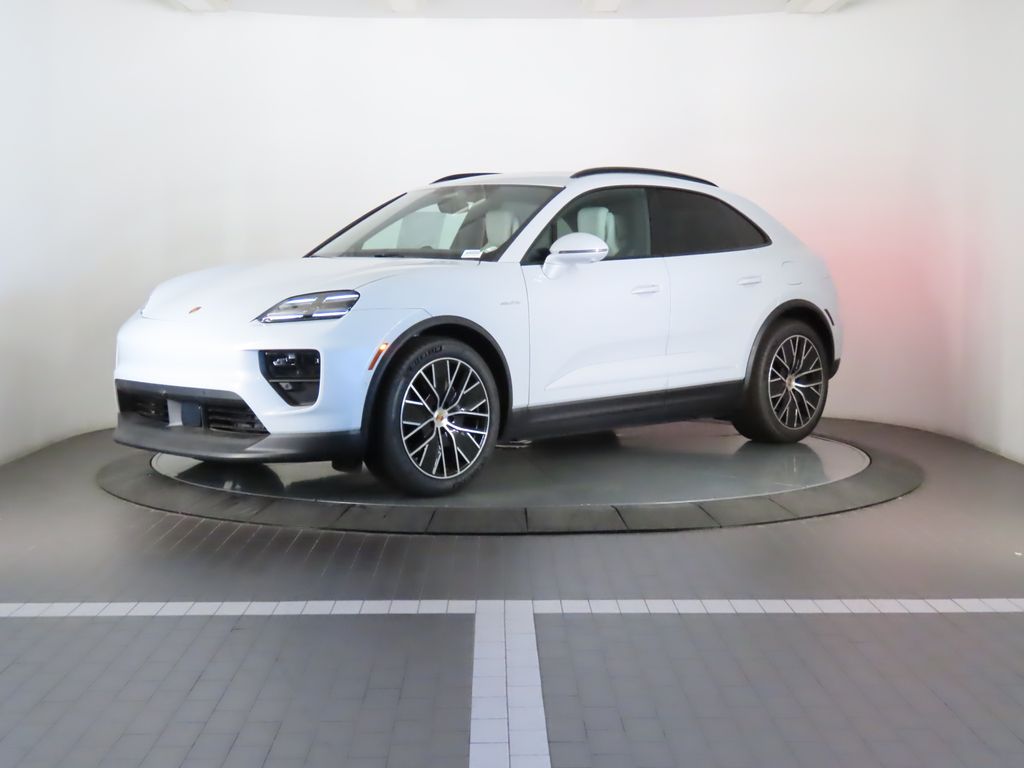 Thumbnail: 2025 Porsche Macan - 1
