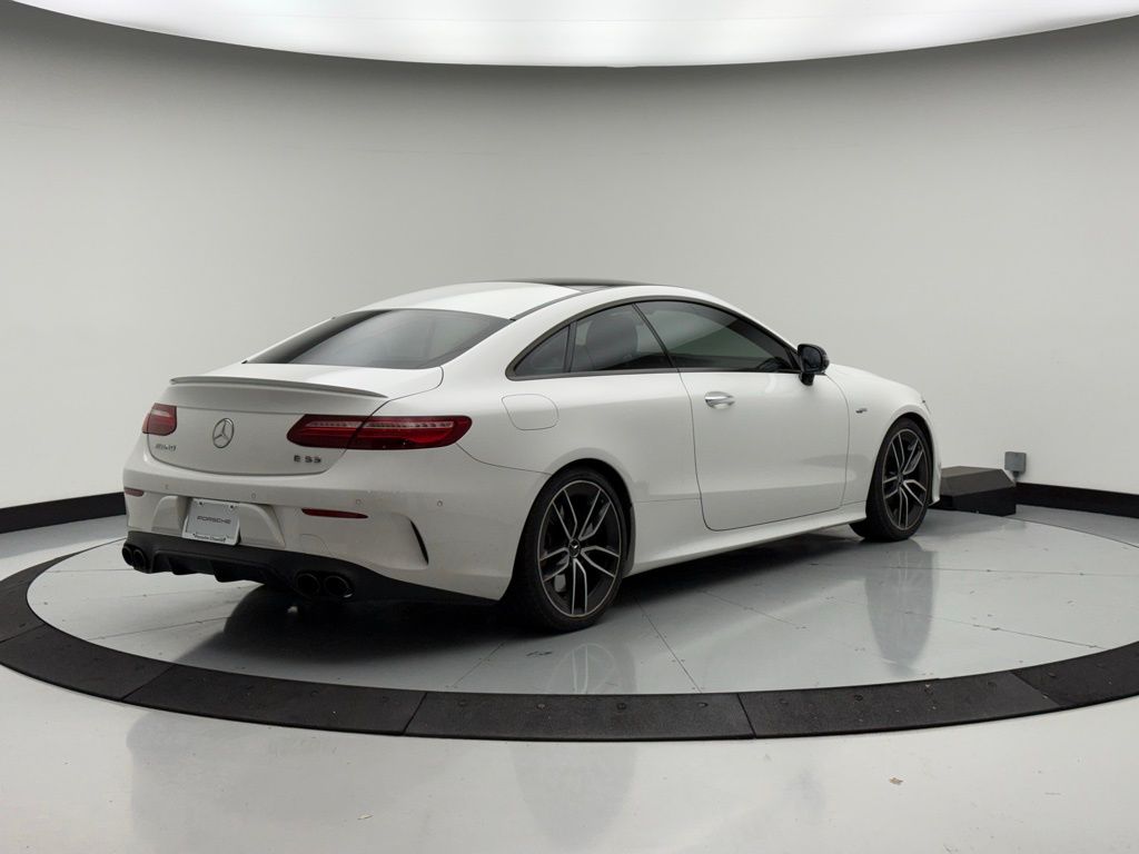 Thumbnail: 2019 Mercedes-Benz E-Class - 9