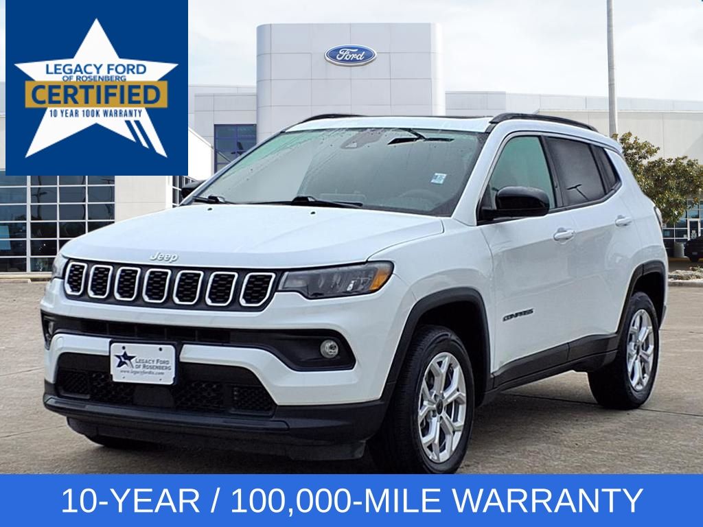 Bright White Clearcoat 2025 Jeep Compass Latitude 4WD SUV / Crossover Four-Wheel Drive 8-Speed Automatic