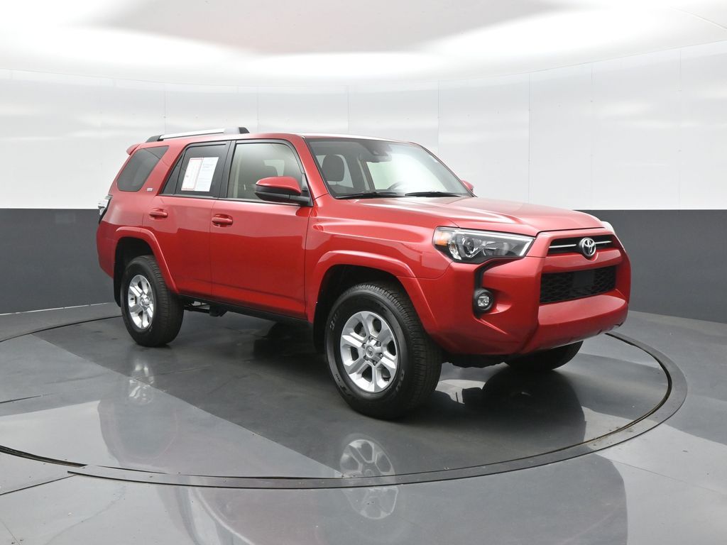 2024 Toyota 4Runner SR5 4WD