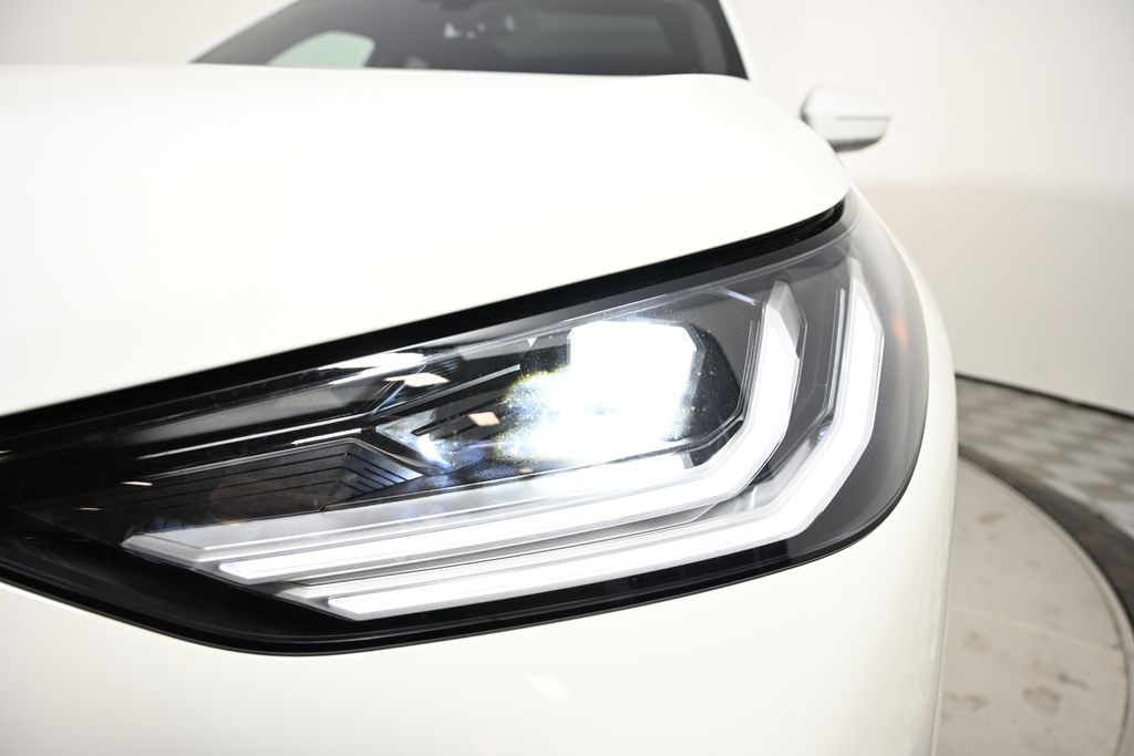 Thumbnail: 2025 BMW X3 - 9