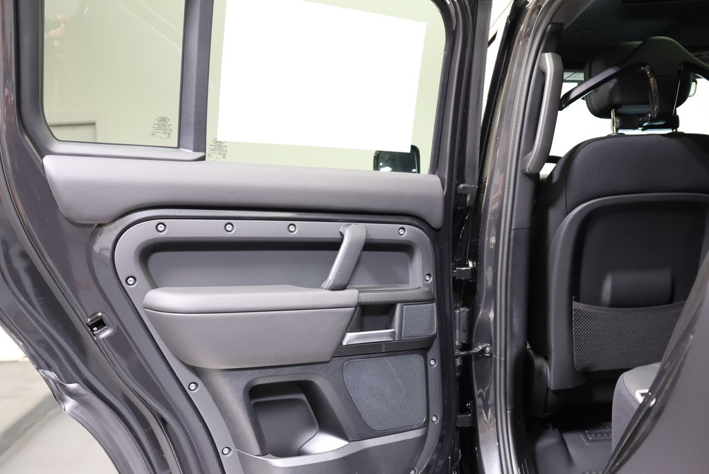 Thumbnail: 2026 Land Rover Defender - 32