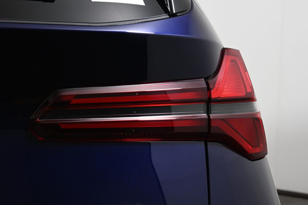 Thumbnail: 2026 BMW X3 - 13