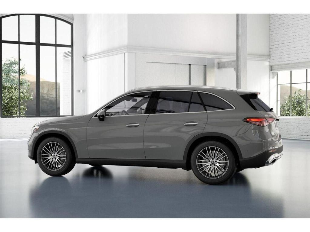Thumbnail: 2026 Mercedes-Benz GLC - 32