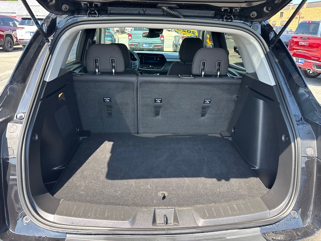Used 2025 Chevrolet TrailBlazer SUV