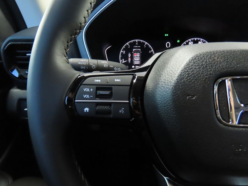 2025 Honda Pilot Touring 11
