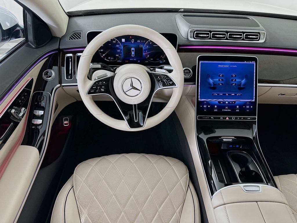 Thumbnail: 2023 Mercedes-Benz S-Class - 23