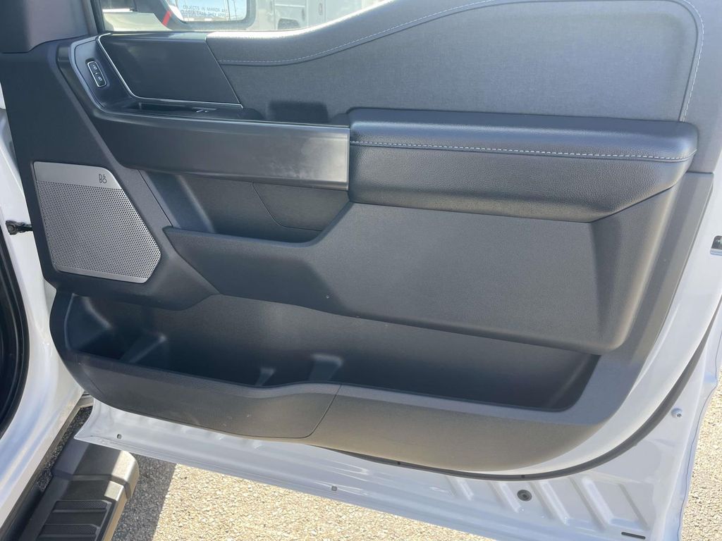 Used 2024 Ford F-150 Lariat 4D SuperCrew