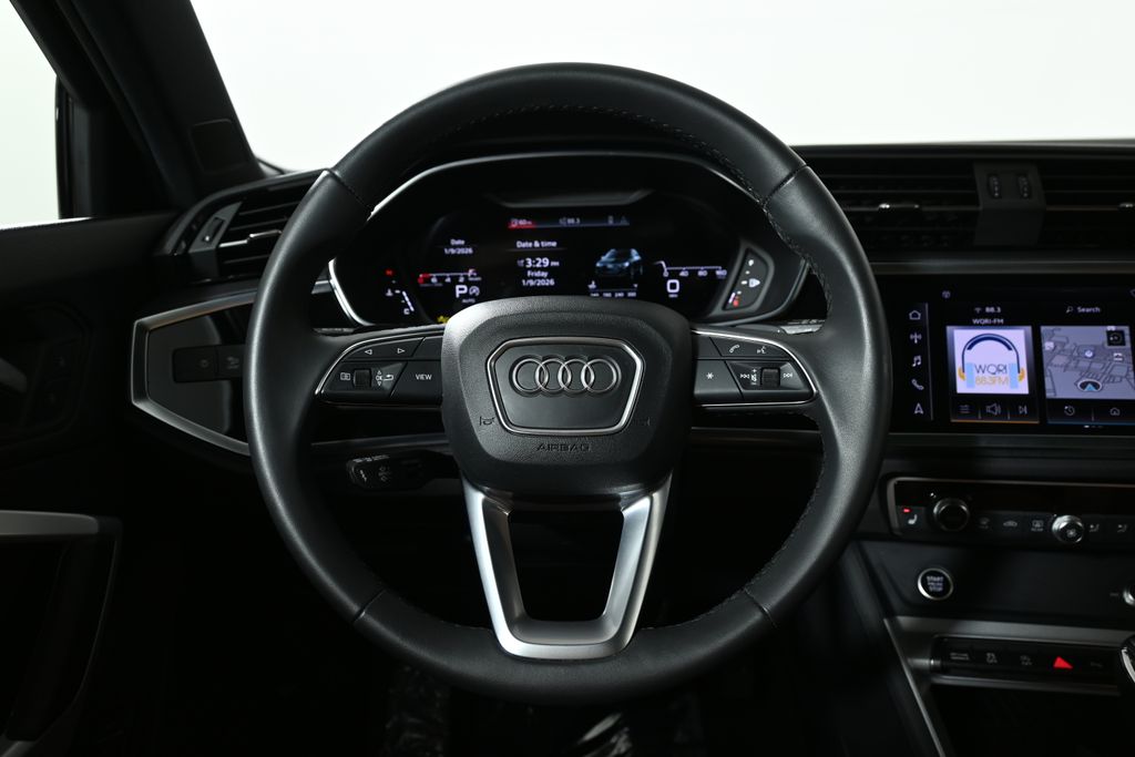 Thumbnail: 2025 Audi Q3 - 18