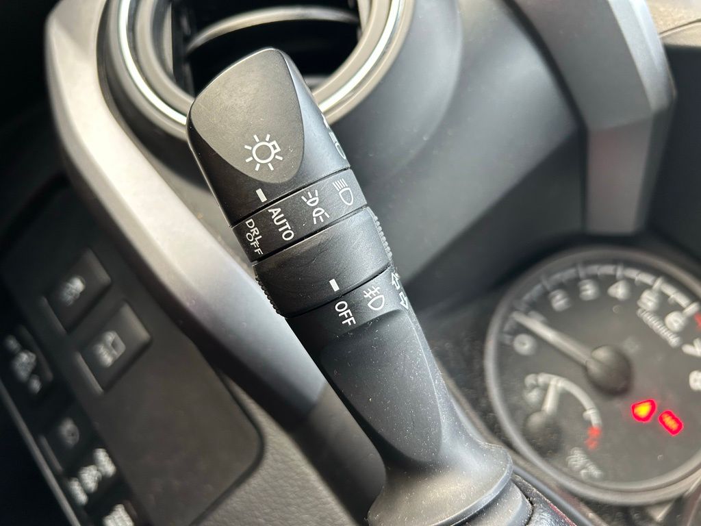 2023 Toyota Tacoma TRD Sport 26