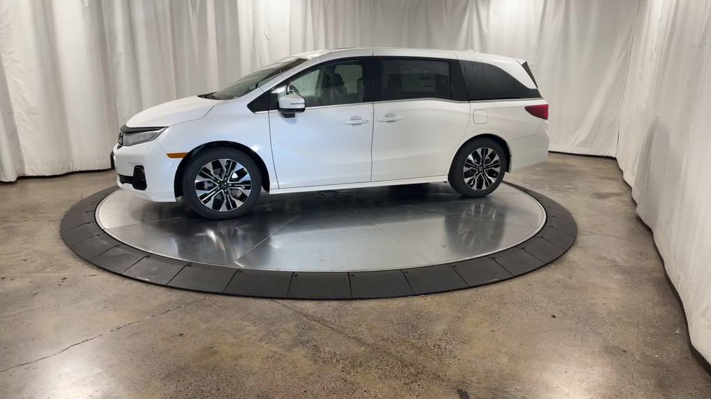 new 2026 Honda Odyssey car, priced at $53,645