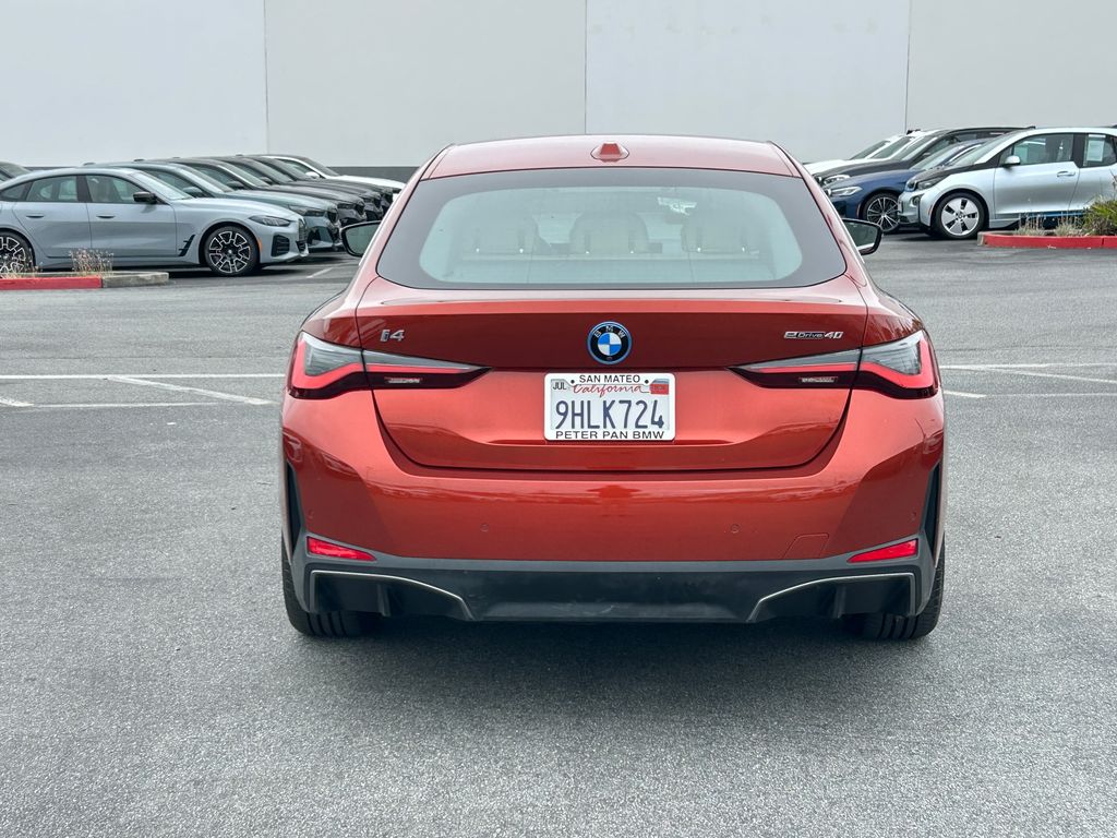 Thumbnail: 2023 BMW i4 - 4