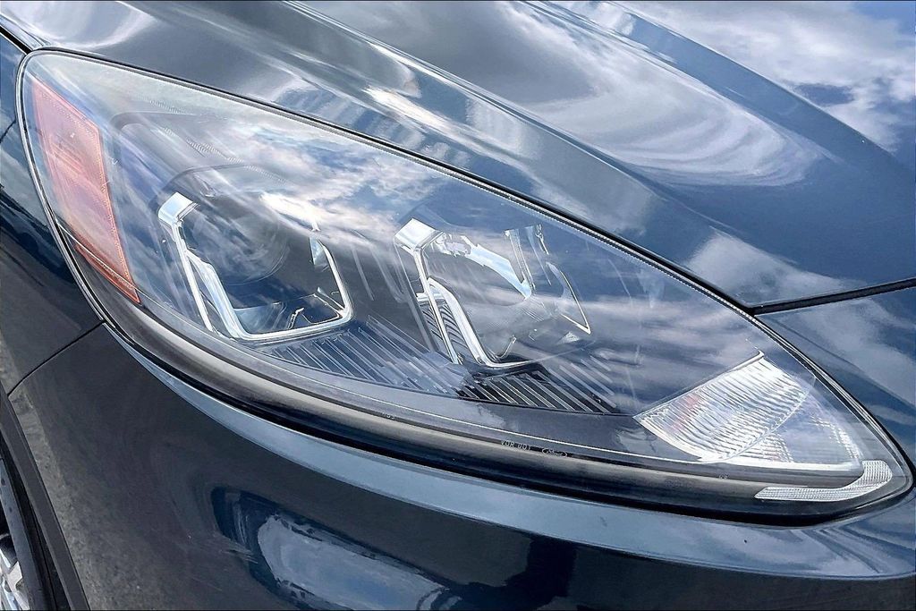 Used 2022 Ford Escape SEL 4D Sport Utility