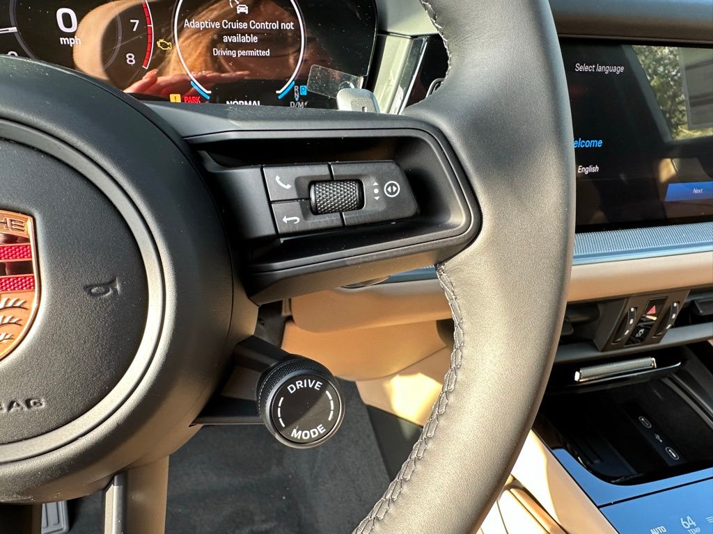 Thumbnail: 2026 Porsche Cayenne - 17