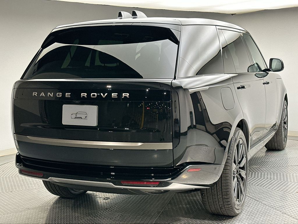 Thumbnail: 2026 Land Rover Range Rover - 11