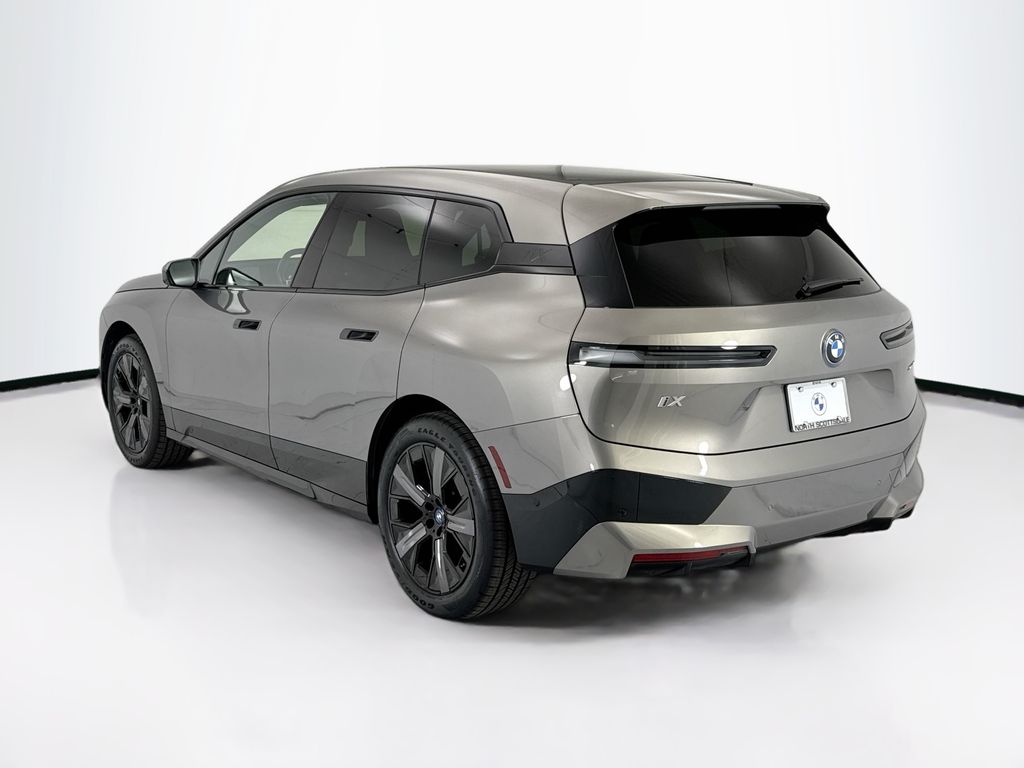 Certified Used 2025 Gray BMW xDrive50 image 7