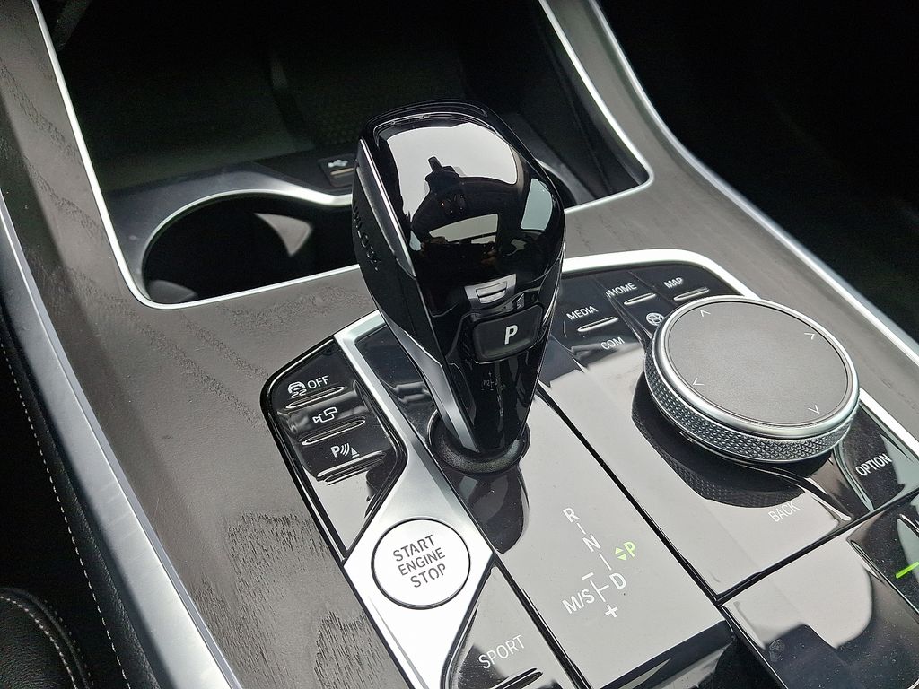 2022 BMW X7 xDrive40i 19