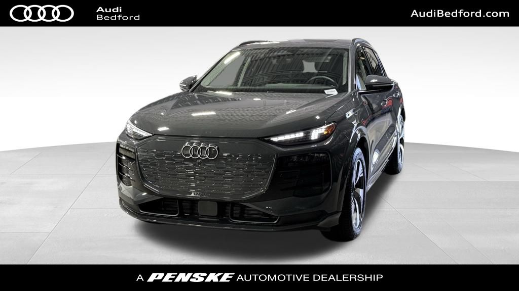 2025 Audi e-tron Premium -
                  Bedford, OH