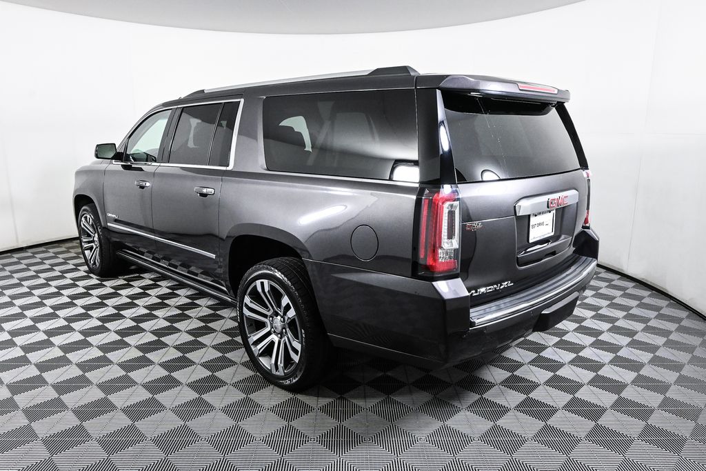 2018 GMC Yukon XL Denali 4