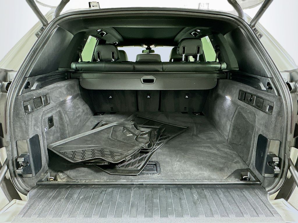 Thumbnail: 2021 BMW X5 - 27