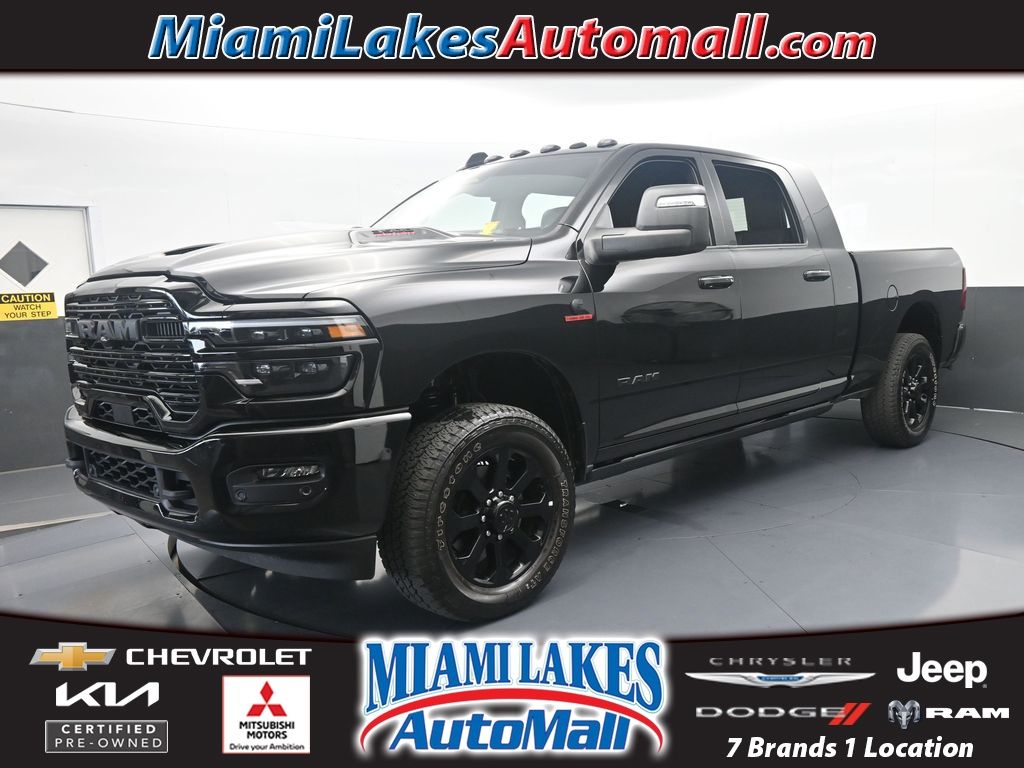 Diamond Black Crystal Pearlcoat 2026 RAM 3500 Pickup Truck Four-Wheel Drive 8-Speed Automatic