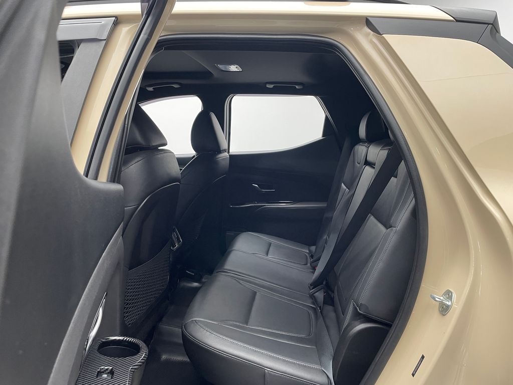 Thumbnail: 2022 Hyundai Santa Cruz - 32