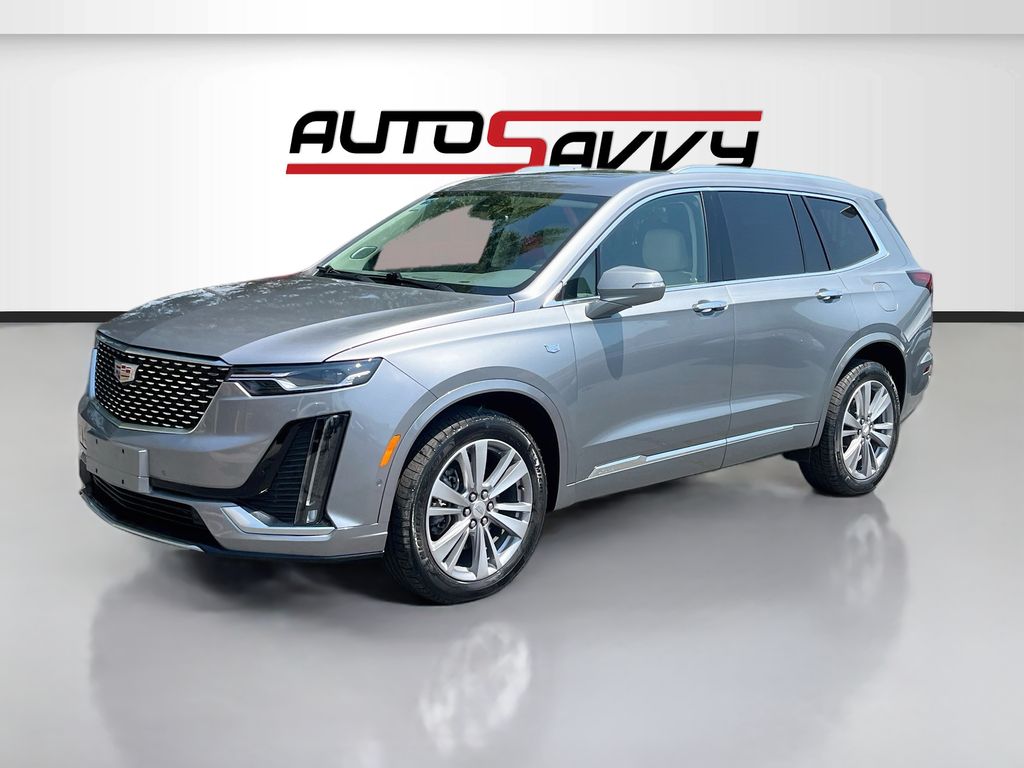 Used 2023 Silver Cadillac Premium Luxury image 3
