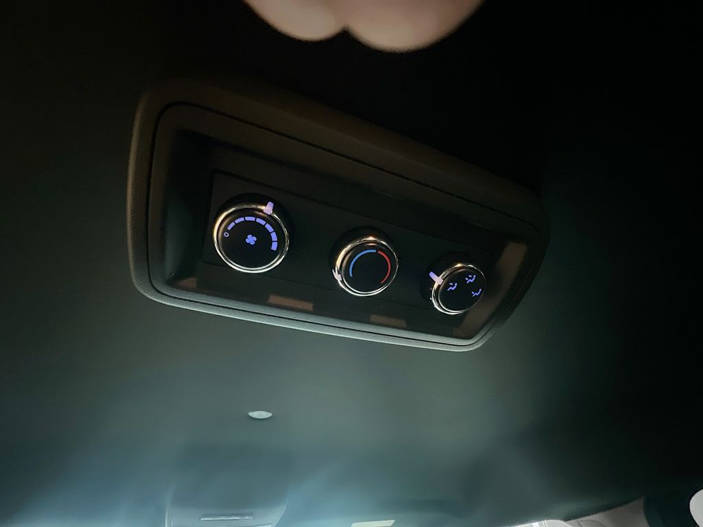 Used 2019 Gray Dodge SXT image 24