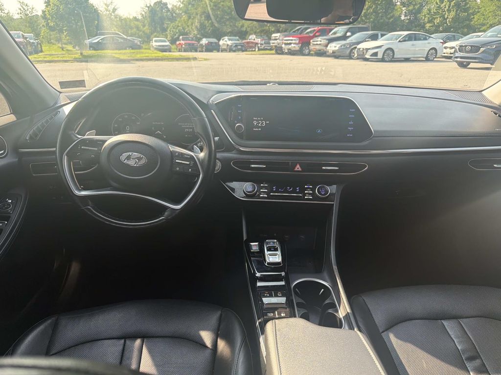 Certified Used 2022 Blue Hyundai Limited image 2