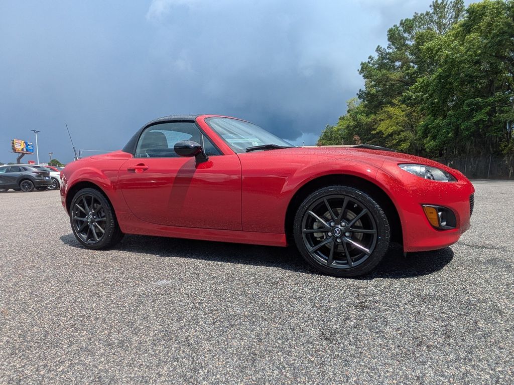 Velocity Red Mica 2012 Mazda MX-5 Miata Convertible Rear-Wheel Drive 6-Speed Automatic