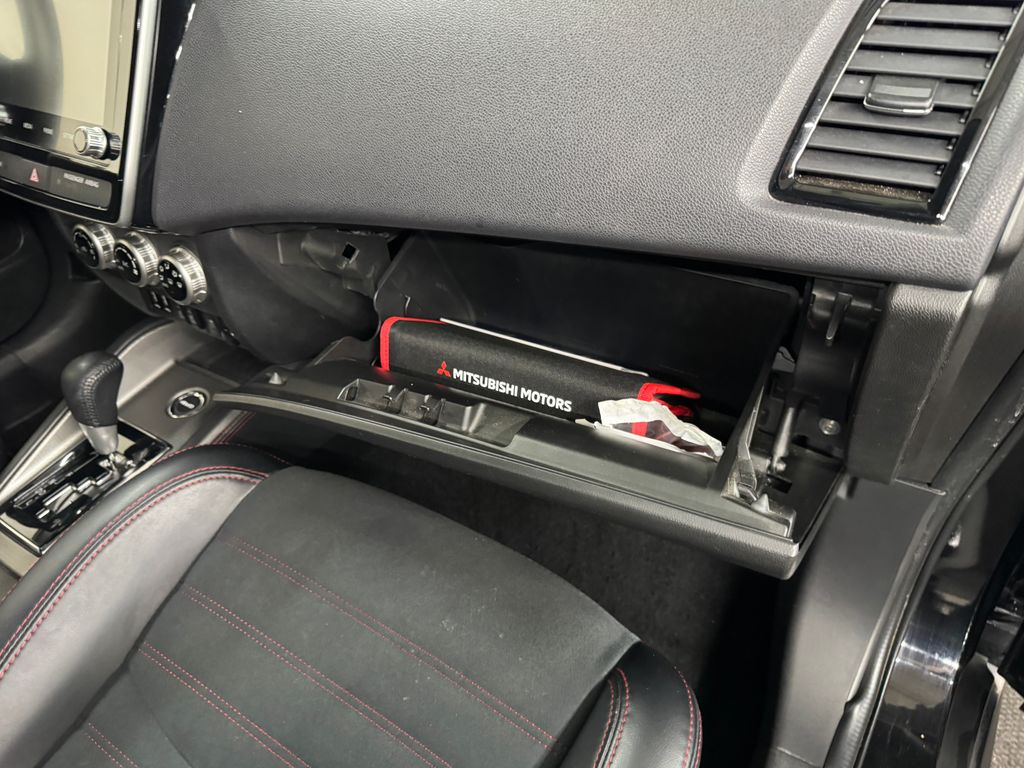 2024 Mitsubishi Outlander Sport 2.0 SE