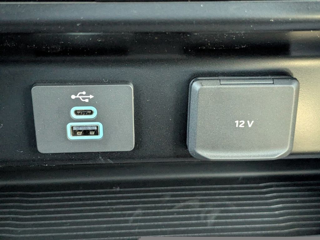 2025 Ford F-550 Chassis XL