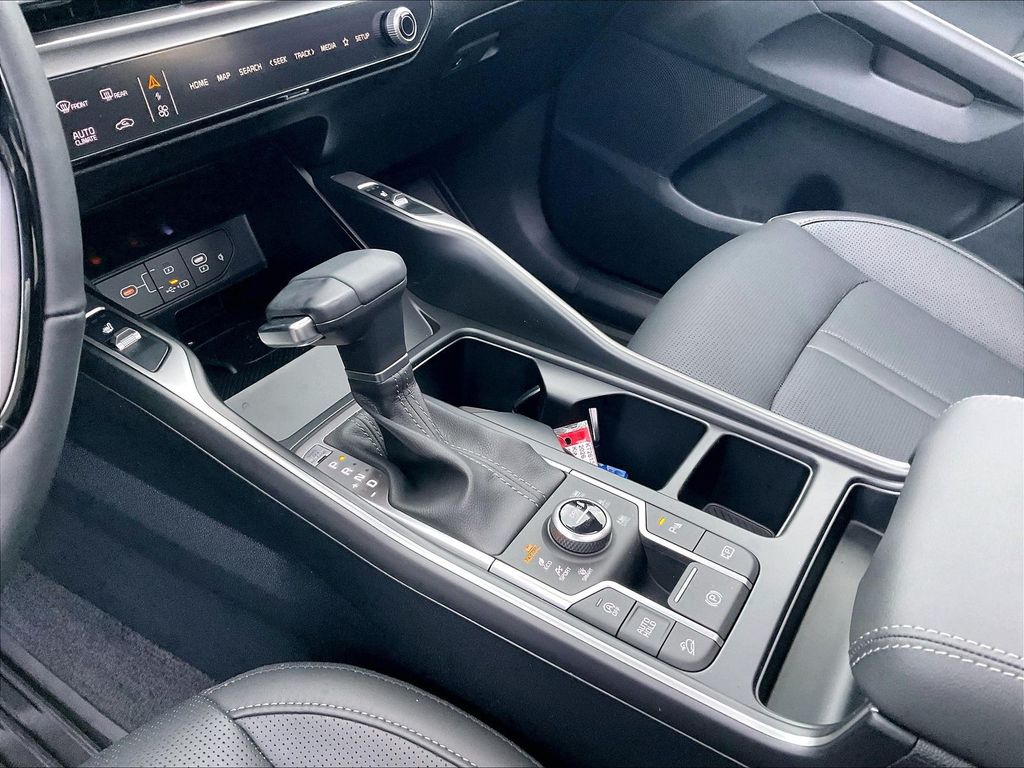 2026 Kia Sorento — photo 13