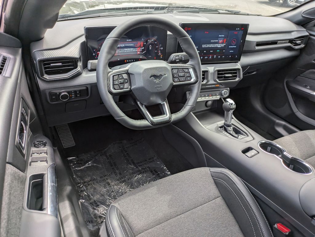 2025 Ford Mustang EcoBoost