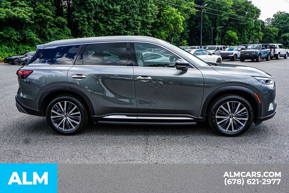 Used 2024 Gray INFINITI Sensory image 9